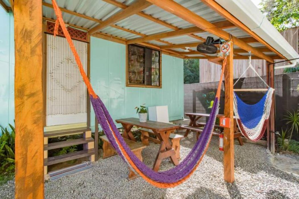 Container House Cahuita Hotell Exteriör bild